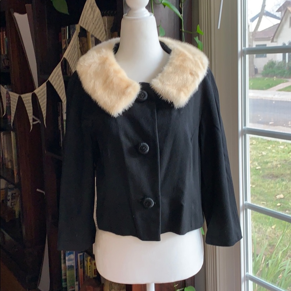 Vintage cropped jacket with mink collar. Glam!